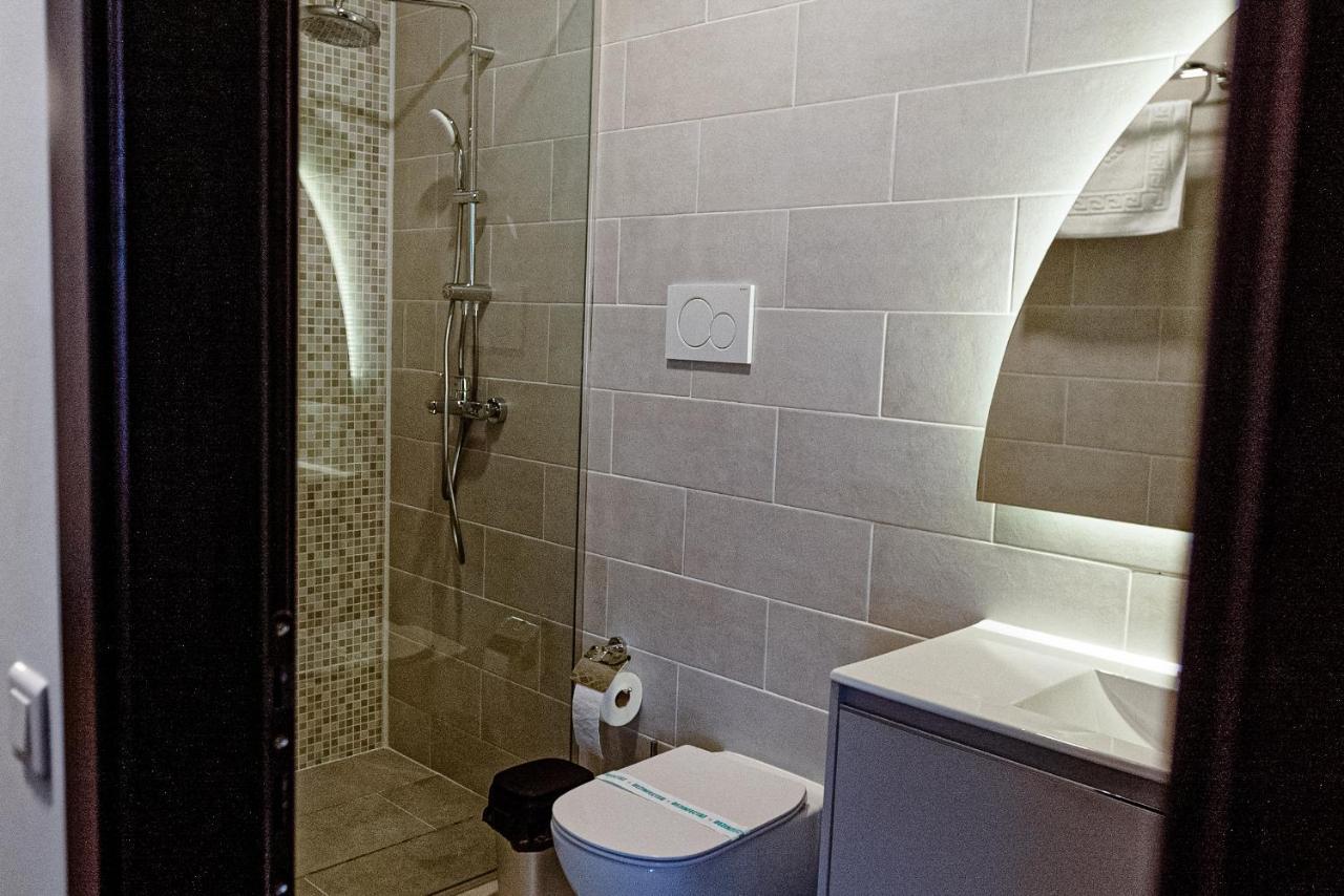 Raay Hotel Brăila Buitenkant foto