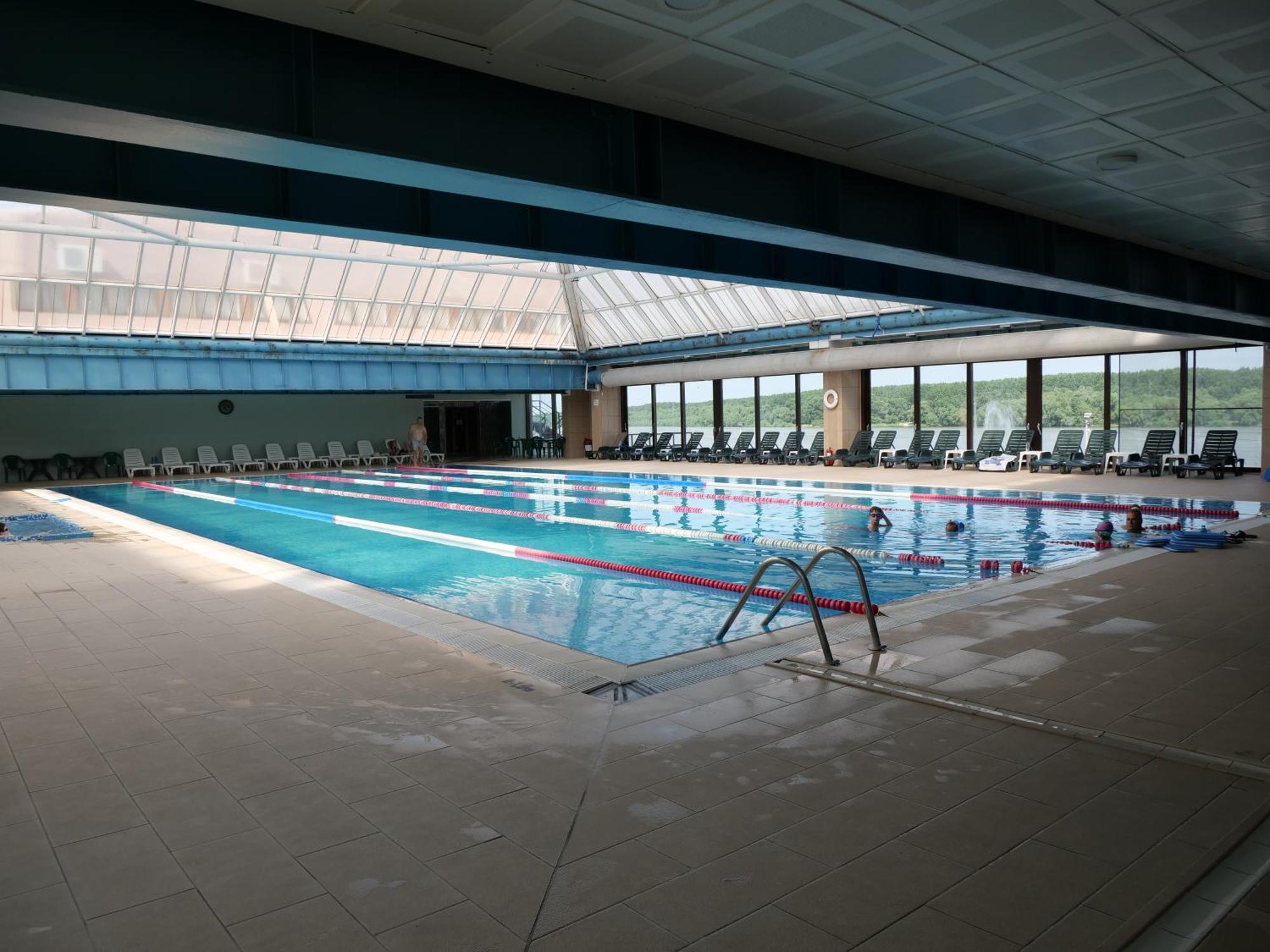 Raay Hotel Brăila Buitenkant foto